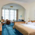 The Shoreline Sellin 4* Зеллин