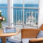 Апарт-отель The Shoreline Sellin 4*