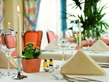 The Shoreline Sellin 4*