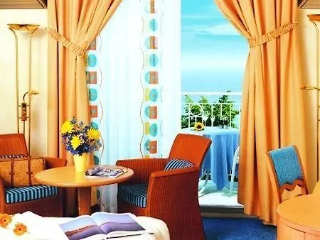 The Shoreline Sellin 4*