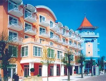 The Shoreline Sellin Sellin (Rugen)