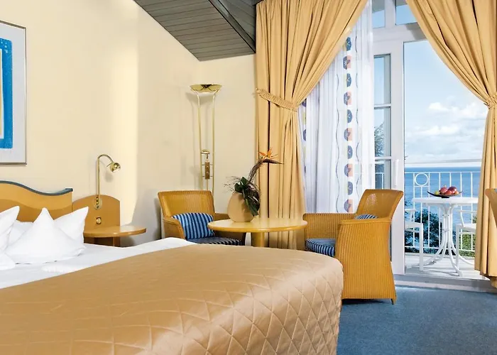 The Shoreline Sellin Aparthotel 4*