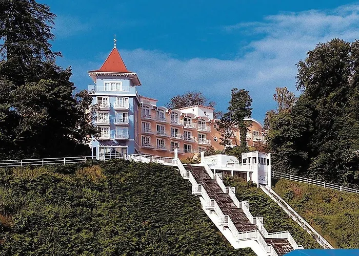 The Shoreline Sellin Aparthotel